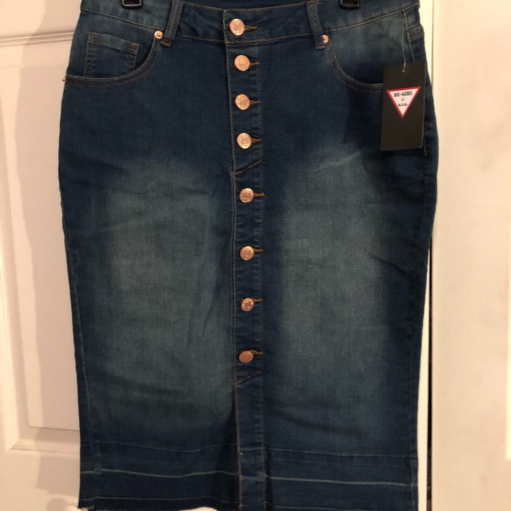 Button Down Jean Skirt *NEW*